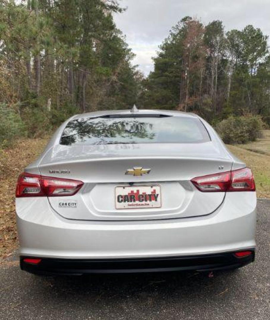 2022 /Jet Black Chevrolet Malibu LT (1G1ZD5STXNF) with an 1.5L L4 DOHC 16V engine, 6-Speed Automatic transmission, located at 9146 Ocean Hwy West, Calabash, NC, 28467, (910) 579-1110, 33.928635, -78.576157 - 2022 Chevrolet Malibu LT - Photo#3