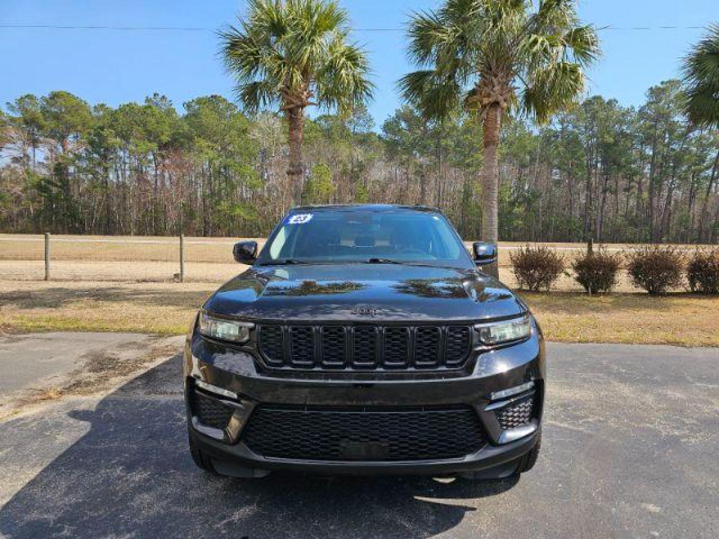 2023 /Global Black Jeep Grand Cherokee Limited 4WD (1C4RJHBGXPC) with an 3.6L V6 DOHC 24V engine, 8-Speed Automatic transmission, located at 9146 Ocean Hwy West, Calabash, NC, 28467, (910) 579-1110, 33.928635, -78.576157 - 2023 Jeep Grand Cherokee Limited 4WD - Photo#1