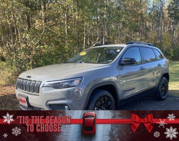 photo of 2023 Jeep Cherokee Latitude Lux 4WD