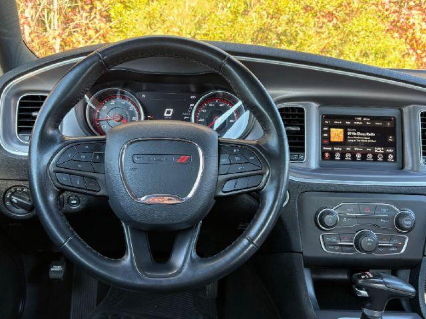 2022 /BLACK LEATHER Dodge Charger SXT (2C3CDXBG9NH) with an 3.6L V6 DOHC 24V engine, 8-Speed Automatic transmission, located at 2761 East Hwy 501, Conway, SC, 29526, (843) 331-1151, 33.781528, -78.989883 - 2022 Dodge Charger SXT - Photo#6